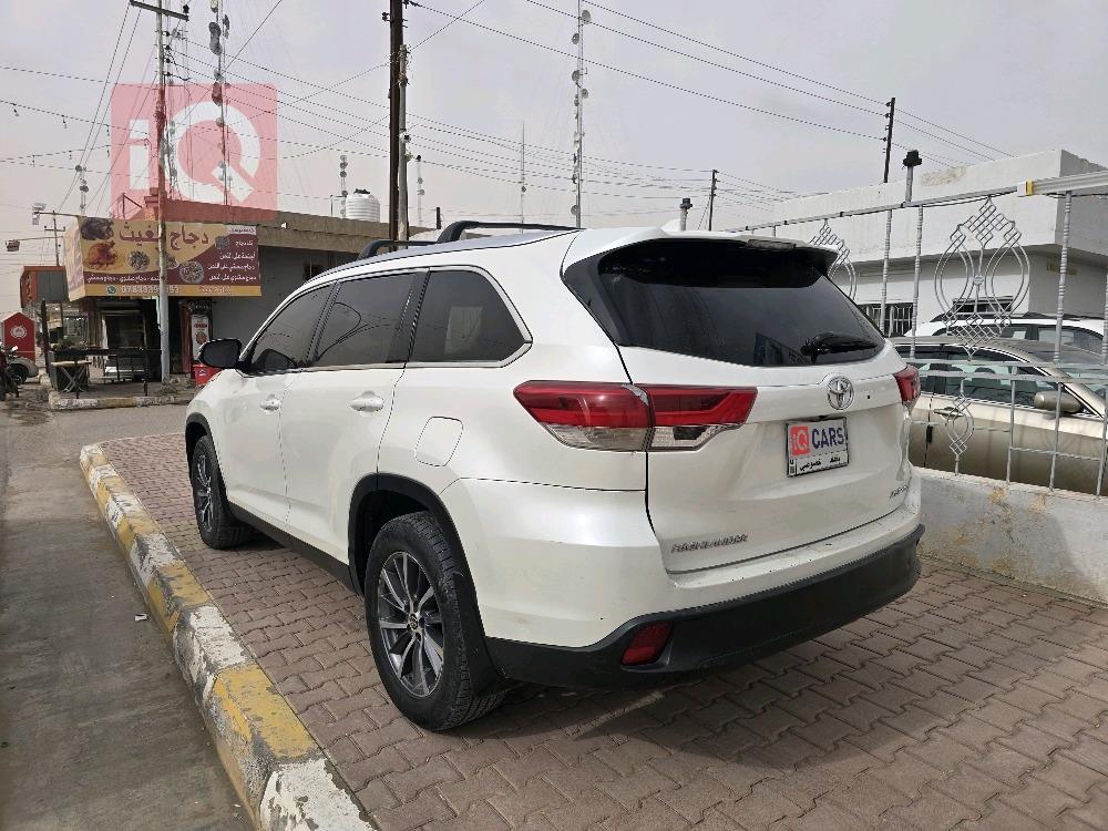 تويوتا هايلاندر